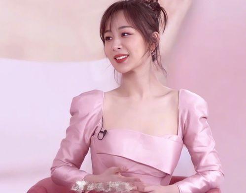 杨紫直播爆料最新消息,娱乐圈大事件即将揭晓！  第1张